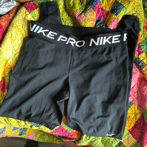 NIKE PRO leggings